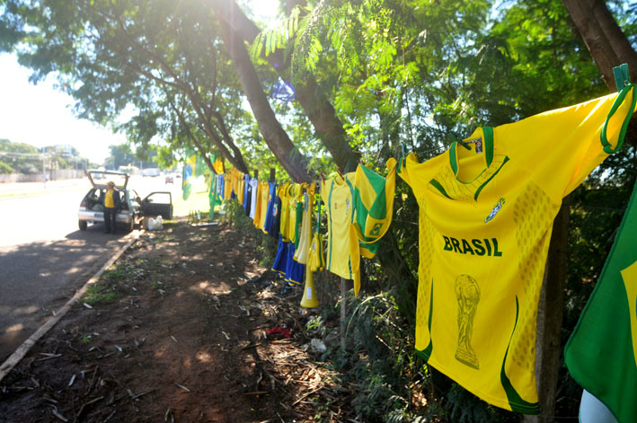 A uma semana da Copa, verde e amarelo começam a tomar conta de MS