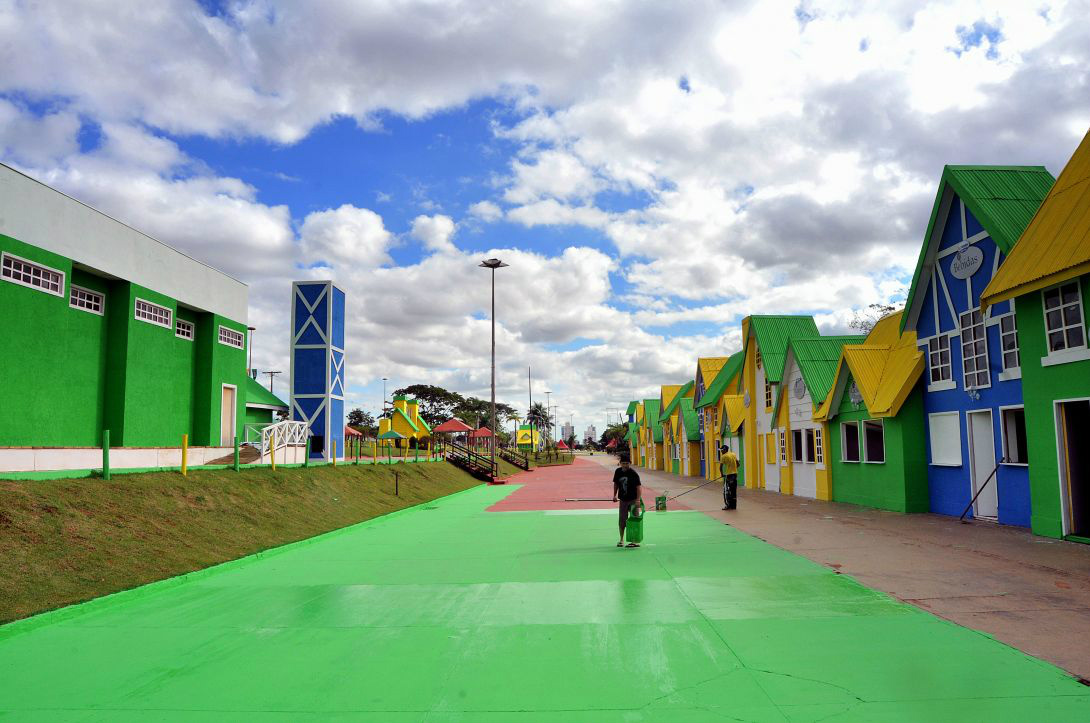 A uma semana da Copa, verde e amarelo começam a tomar conta de MS