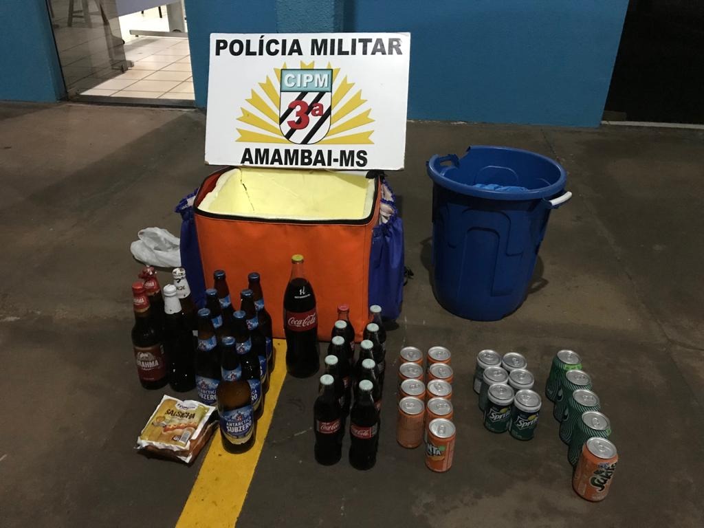 PM de Amambai impede furto e recupera bebidas subtraídas em lanchonete Foto: 3ª CIPM