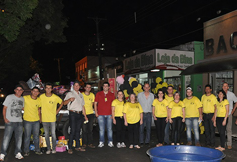 Feirão dos amigos acontece anualmente e é uma união entre os comerciantes locais / Foto: Decom