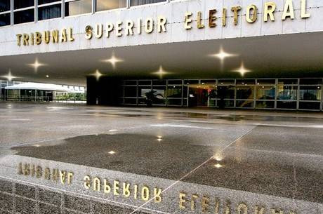 TSE intima todos os candidatos a detalharem declaração de bens TSE intima todos os candidatos a detalharem declaração de bens