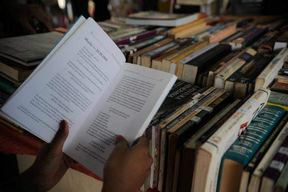 Segundo  o  presidente  do  Sindicato  Nacional  dos  Editores  de Livros, Marcos Pereira, o índice de leitura porpessoa na Argentina supera o do Brrasi, que tem muito a aprender com o país vizinho Arquivo/Agência Brasil