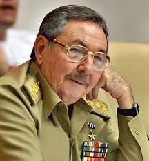 Raul Castro: é necessário fim de embargo para avançar negociações com EUA