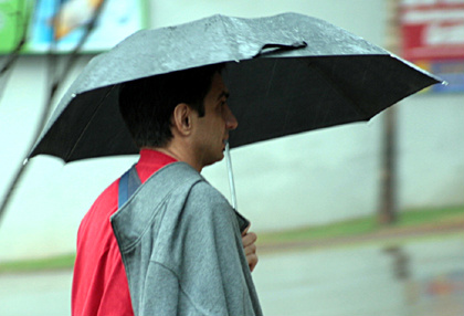 Quarta-feira será com pancadas de chuva em diversas regiões do Estado Quarta-feira será com pancadas de chuva em diversas regiões do Estado