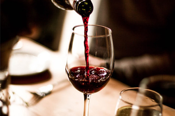 Governo brasileiro pretende proteger produtores de vinho e lácteo Governo brasileiro pretende proteger produtores de vinho e lácteo