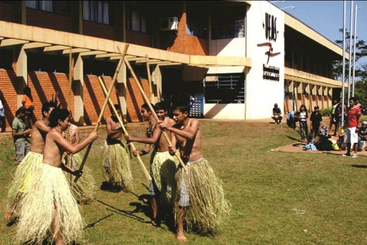 Língua Guarani será ensinada gratuitamente na UEMS/Dourados