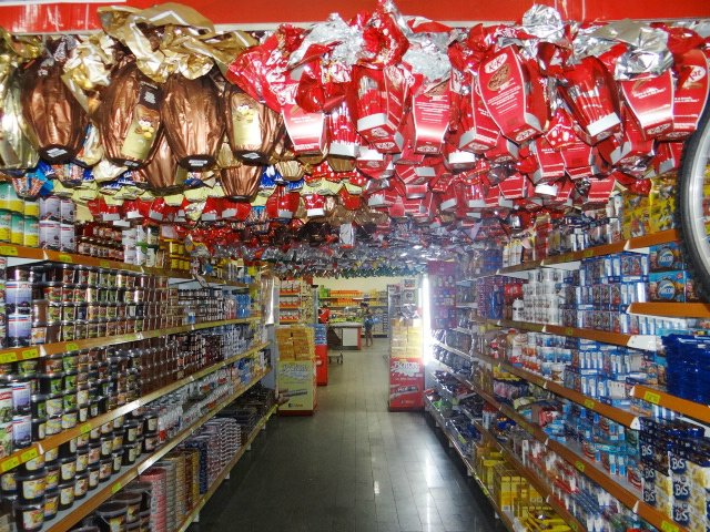 Páscoa: Comércio de Amambai aposta no final de semana para melhorar as vendas Mesmo que você queira comprar ovos industrializados ou até mesmo caseiros / Foto: Moreira Produções