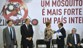 Saúde anuncia edital de R$ 20 milhões para pesquisas sobre Aedes aegypti Ministro Marcelo Castro disse que tecnologias modernas estão em desenvolvimento para combater o AedesJosé Cruz/Agência Brasil