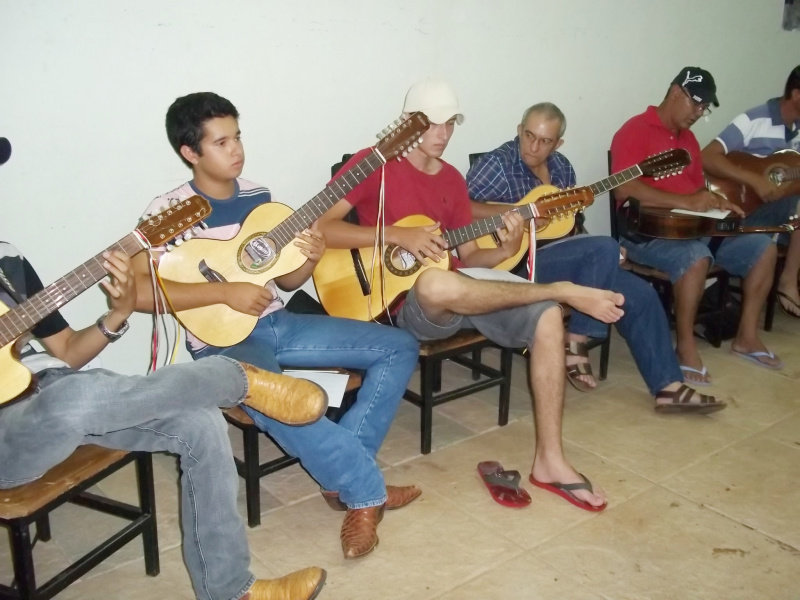 Inscrições abertas para aulas de viola caipira em Amambai