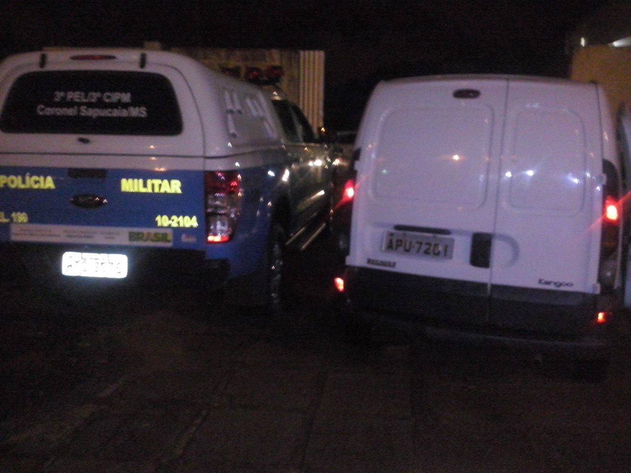 Veículo CRLV e droga foram encaminhados para a Delegacia de Polícia Civil / Foto: Assessoria