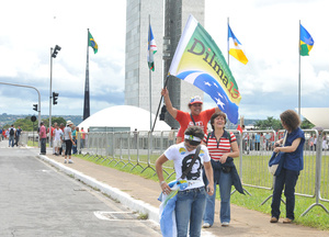 Público começa a chegar à Esplanada dos Ministérios para acompanhar posse de Dilma