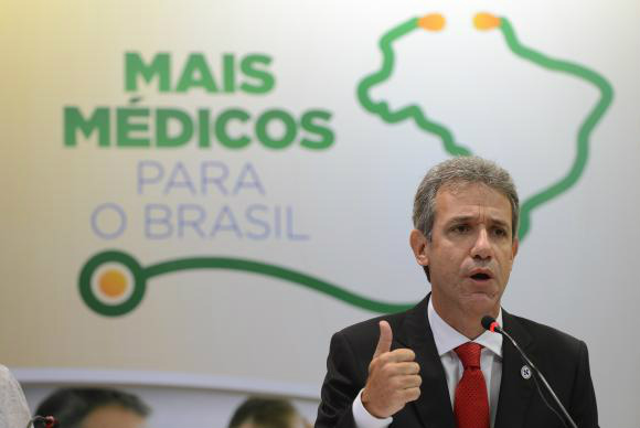Ministro da Saúde vê com preocupação decreto sobre Mais Médicos Projeto do PSDB prevê o fim do programa Mais Médicos / Foto: Divulgação