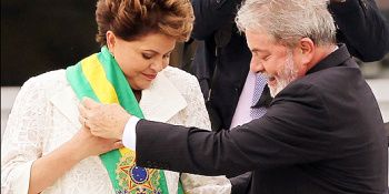 Depois do Congresso, Dilma Rousseff seguiu para o Palácio do Planalto, onde recebe a faixa presidencial de Lula.