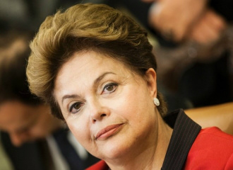 Dilma classifica reportagem da Veja de "terrorismo eleitoral"