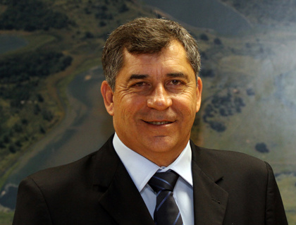 André empossa novos nomes para secretarias de Obras e de Recursos Humanos