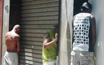 Sábado de carnaval teve 141 detidos por urinar nas ruas do Rio, diz Seop