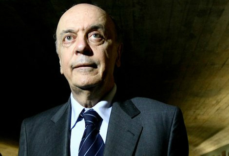 Serra constrange PSDB em visita ao Congresso Serra constrange PSDB em visita ao Congresso