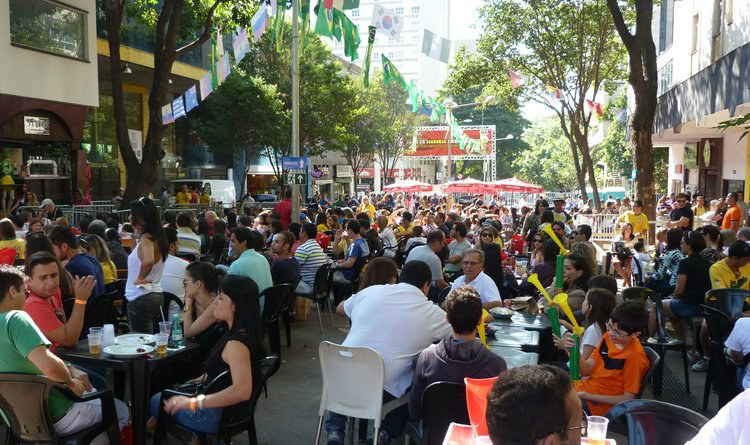 Estrangeiros gastaram mais no Brasil este ano Estrangeiros gastaram mais no Brasil este ano