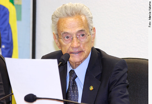 Morre aos 81 anos o senador Eliseu Resende