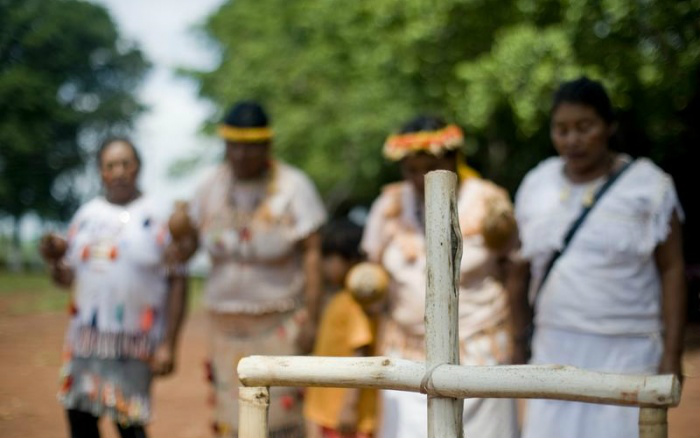 Direitos humanos da ONU condena morte de líder guarani-kaiowá no Brasil