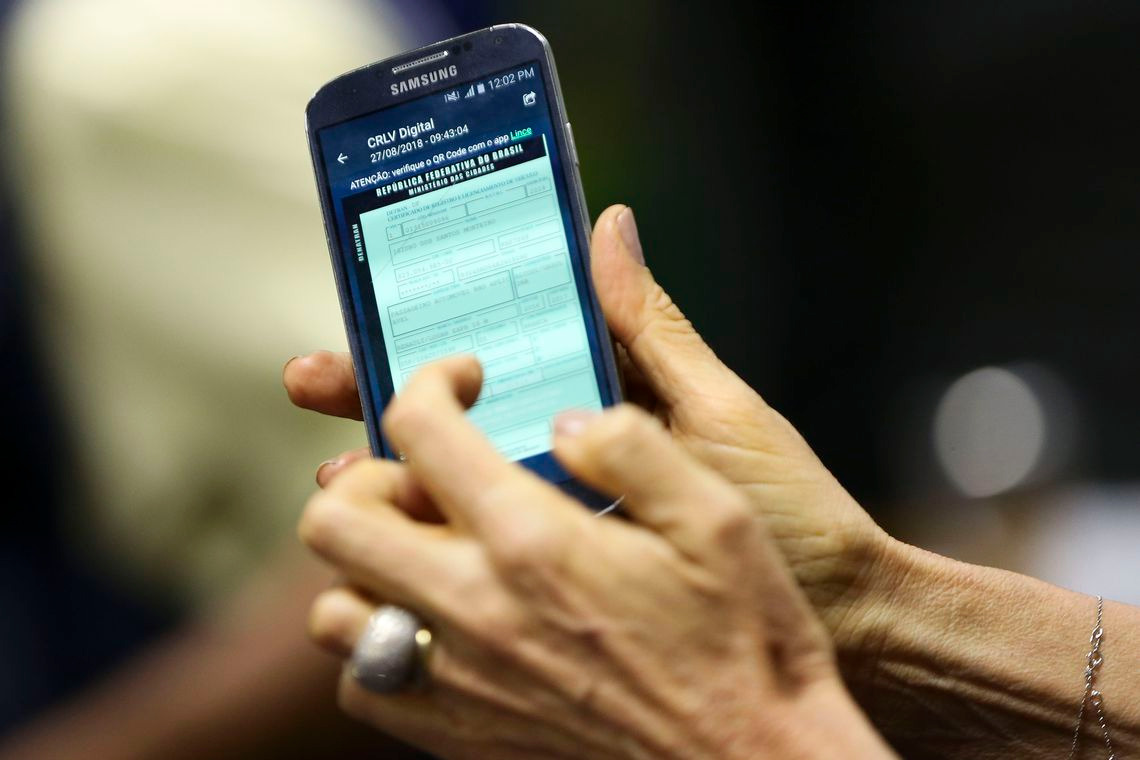 Documentos de veículos também terão versão eletrônica Documentos de veículos também terão versão eletrônica