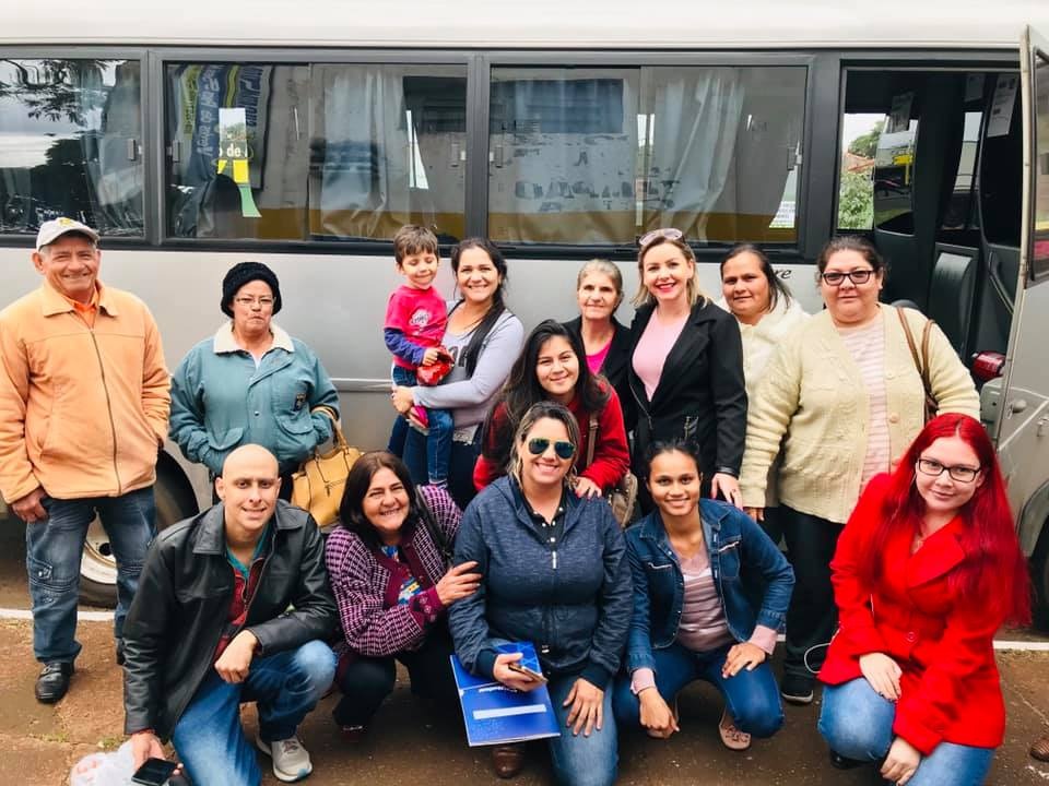 Refeição para pacientes que se tratam fora de Amambai foi solicitada na Câmara Vereadora Janete Córdoba acompanhou pacientes durante um dia todo / Foto: Moreira Produções