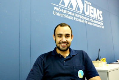 Nélison está entre os 800 alunos selecionados, de 120 países que vão participar do evento / Foto: Tatiane Queiróz