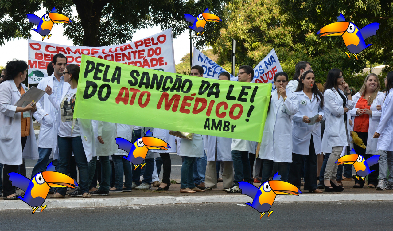 Tucanos assumem sua oposição ao "Mais Médicos" Tucanos assumem sua oposição ao "Mais Médicos"