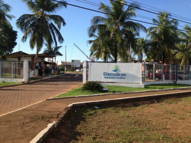 Eletrobras reduz prejuízos e fecha 2014 com resultado negativo de R$ 3 bilhões