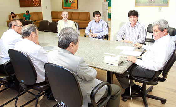 Governo se aproxima da construção do Hospital Regional de Dourados