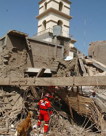 Terremoto deixa 19 feridos no Peru