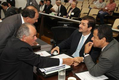 Deputados estaduais aprovam gratuidade na emissão da identidade Deputados estaduais aprovaram oito projetos na sessão Foto: Divulgação