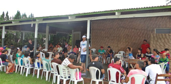 Em Amambai, Lojas Veneza é reinaugurada em novo espaço comercial Confraternizações de final de ano promovem confraternização para funcionários e familiares.