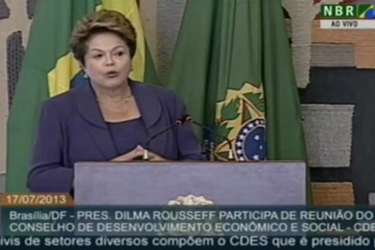 Dilma diz que pactos após manifestações não são fáceis de implantar