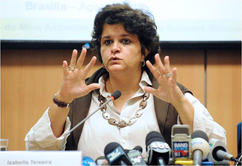 Ministra do Meio Ambiente cobra integração de instituições de proteção ambiental