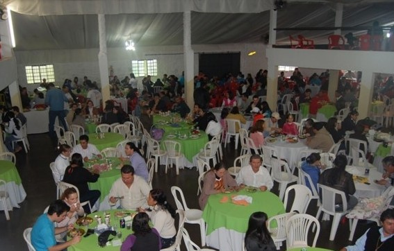 Foto do 7º Costelão da Unificam, realizado em 2010. Foto: Moreira Produções. 