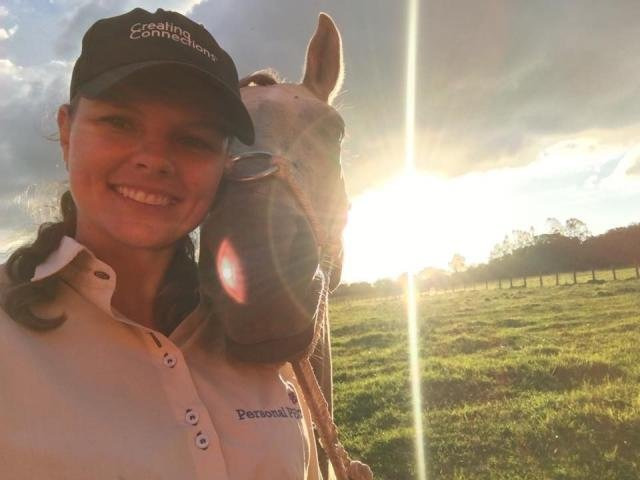 Adriane Zart, médica veterinária, é a quarta de MS na lista dos mais influentes no agronegócio (Foto: reprodução / Facebook)