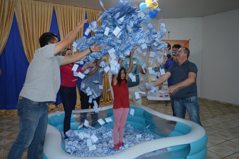 Sorteio da campanha Pai Premiado da Acia aconteceu nesse sábado (17) Cerca de 180 mil cupons foram distribuídos / Foto: Moreira Produções
