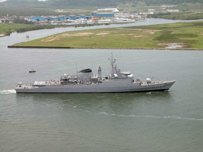 Panamá nega autorização a norte-coreanos que inspecionariam navio