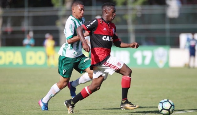 Palmeiras empata com o Flamengo e está na final