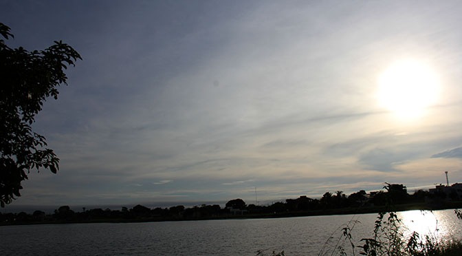 Semana começa com tempo firme e MS pode ter máxima 36°C Semana começa com tempo firme e MS pode ter máxima 36°C