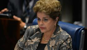 Relator no TCU recomenda rejeição das contas do governo Dilma de 2015 A ex-presidenta Dilma RousseffArquivo/Fabio Rodrigues Pozzebom/Agência Brasil