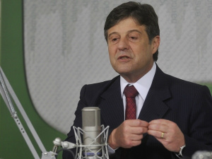 Ministro da Agricultura prevê nova safra recorde Ministro da Agricultura prevê nova safra recorde