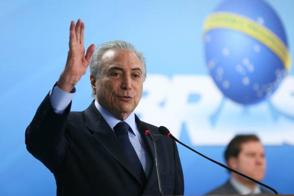 Temer diz que oposições no Brasil sempre tentaram destruir governos Na posse do novo ministro do Turismo, Marx Beltrão, Temer disse que a oposição no Brasil tem uma concepção políticaAntonio Cruz/ Agência Brasil