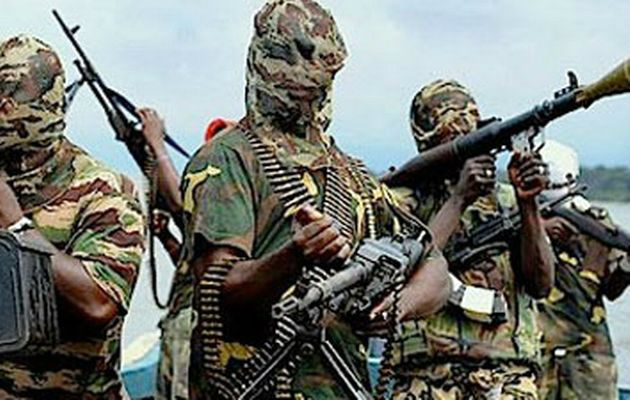 Testemunhas dizem que Boko Haram raptou 20 mulheres na Nigéria