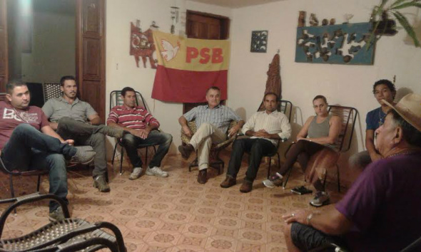 Executiva do PSB de Amambai manteve reunião / Foto: Assessoria