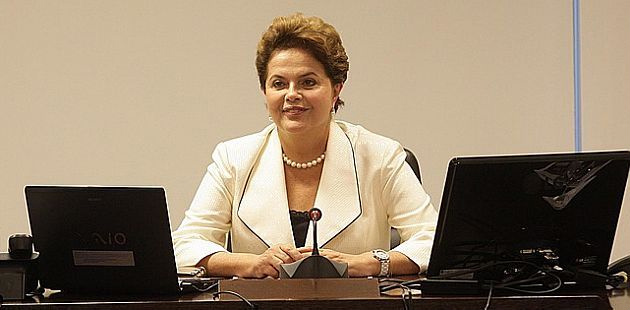 Guerra por segundo escalão envolve 600 cargos e R$ 107 bi de investimento Guerra por segundo escalão envolve 600 cargos e R$ 107 bi de investimento