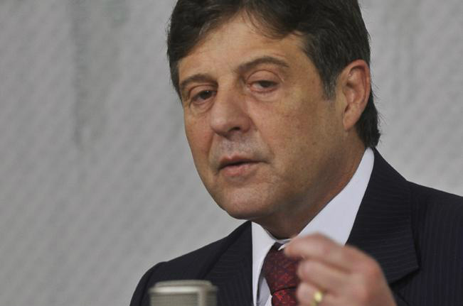 Ministro da Agricultura prevê nova safra recorde Ministro da Agricultura prevê nova safra recorde