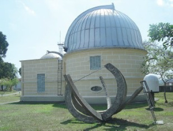Publicação traz as previsões dos fenômenos astronômicos, calendários, posições dos planetas e estrelas, entre outros dados