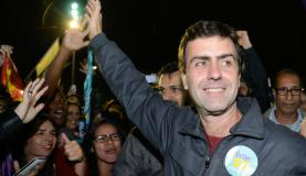 Freixo aceita apoio do PT, mas não faz questão de Lula na campanha O candidato à Prefeitura do Rio de Janeiro Marcelo Freixo (PSOL) reclamou dos ataques que vem sofrendo nas redes sociaisFernando Frazão/Agência Brasil